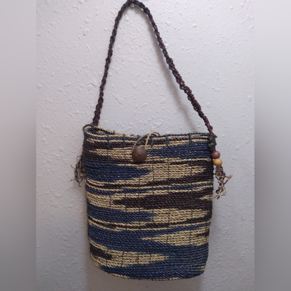 Woven Shoulder Bag
